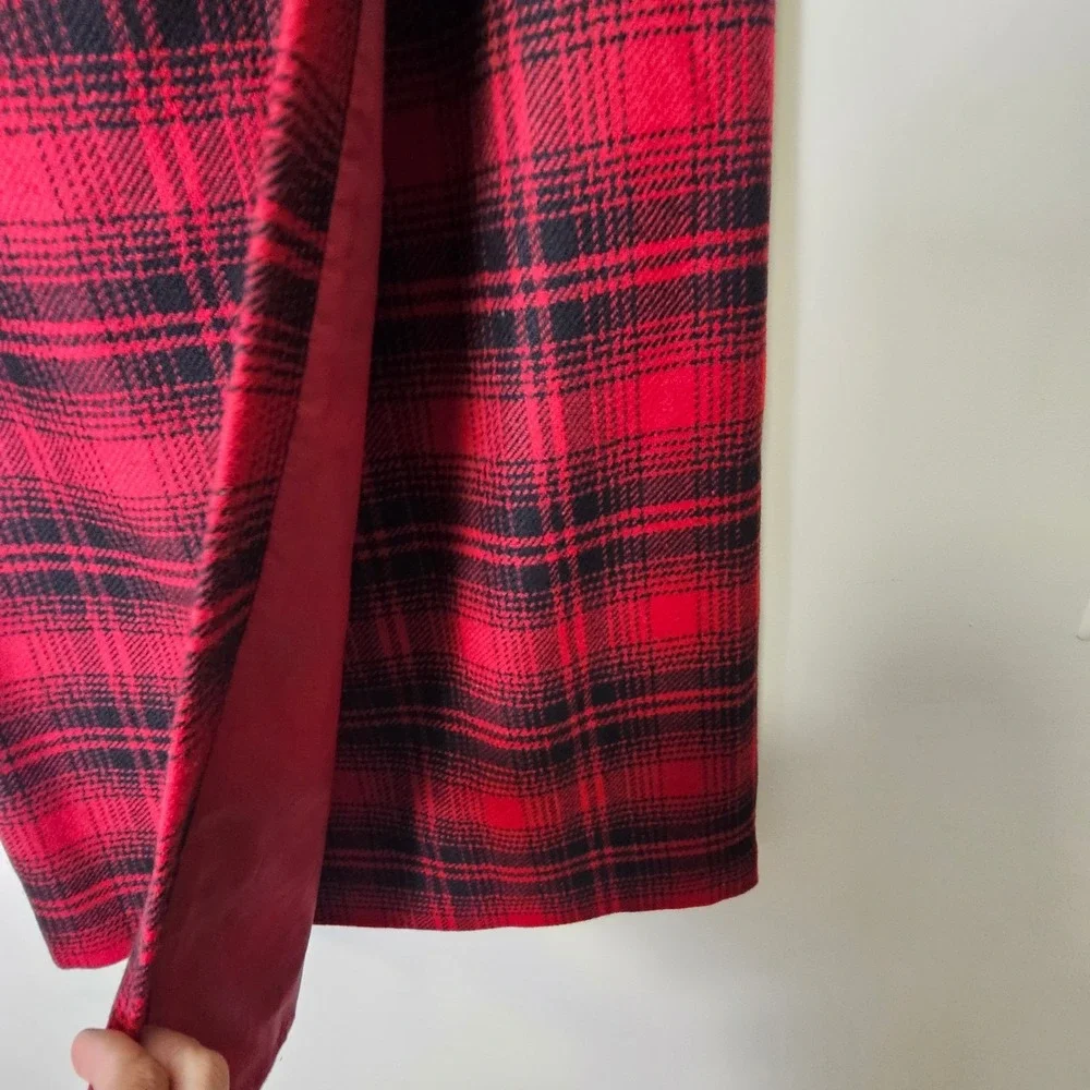 VTG Talbots 8 Petite Wool Plaid Skirt Italian Fabric‎ Red Black Academia Preppy